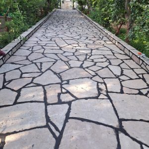 اجرای سنگ لاشه نصب سنگ مالون  سنگ ورقه ای