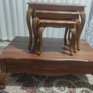 جلو مبلی وعسلی