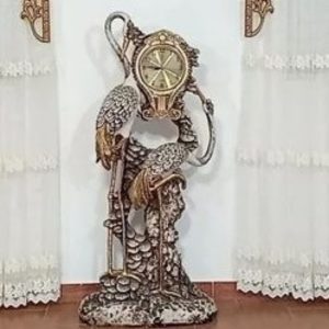 ساعت ایستاده
