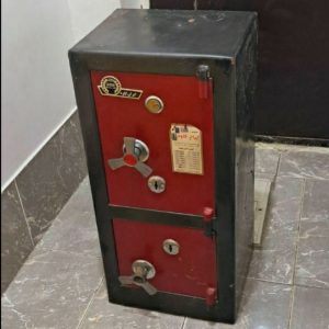 گاو صندوق