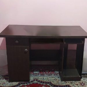 میز کامپیوتر