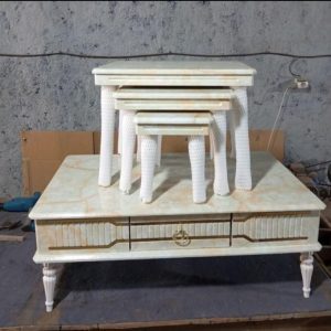 جلو مبلی وعسلی