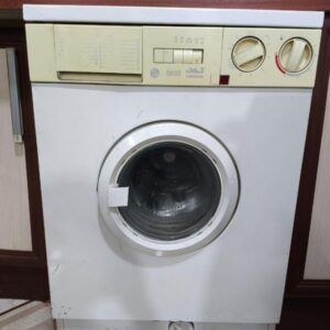 ماشين لباسشویی آزمایش