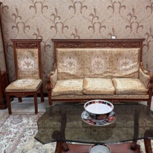 مبل ۹ نفره کلاسیک بامیز