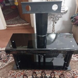 میز تلویزیون شیشه ای