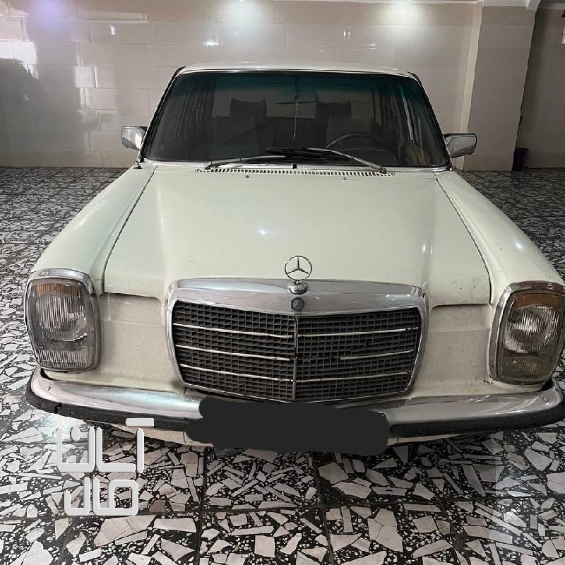 بنز ۲۳۰ معماری کلاسیک