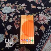 گوشیA32اصلی 128گیگ رم6درحدخشک