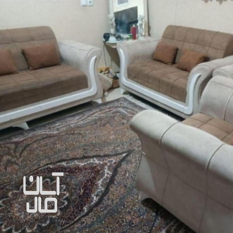 مبل راحتی