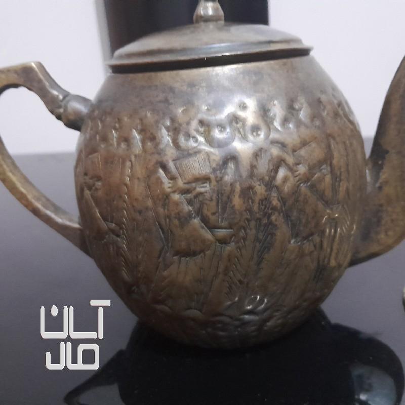 فروش قندان گلدان برنز با طرح حکاکی سینی غوری غاجاری با حکاکی