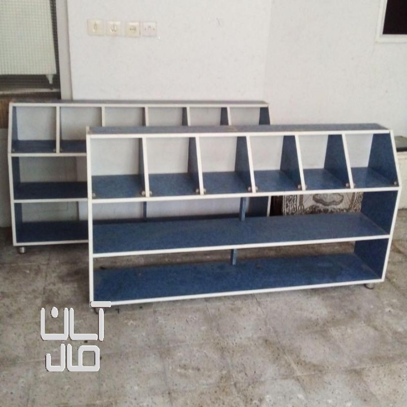 قفسه ویترینی ام دی اف