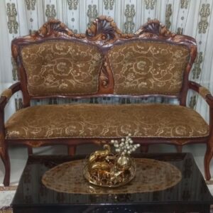 مبل ۹ نفره همراه میز