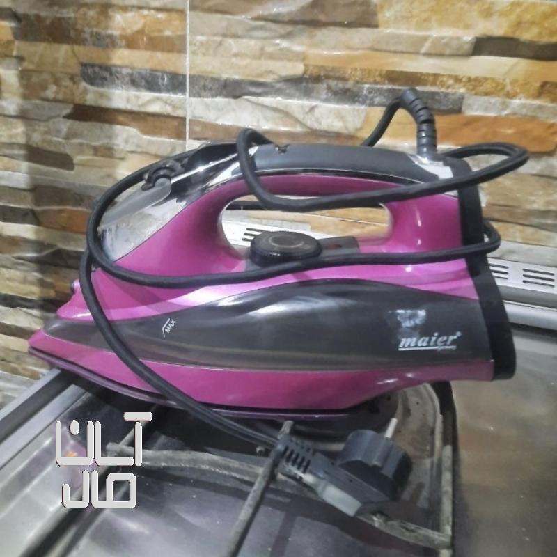 اتو بخار