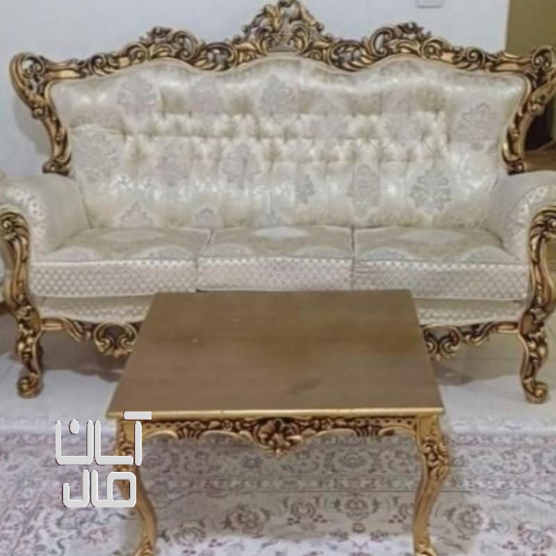 مبل سلطنتی