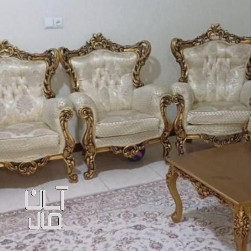 مبل سلطنتی