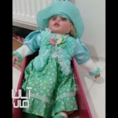 عروسک آوازخوان