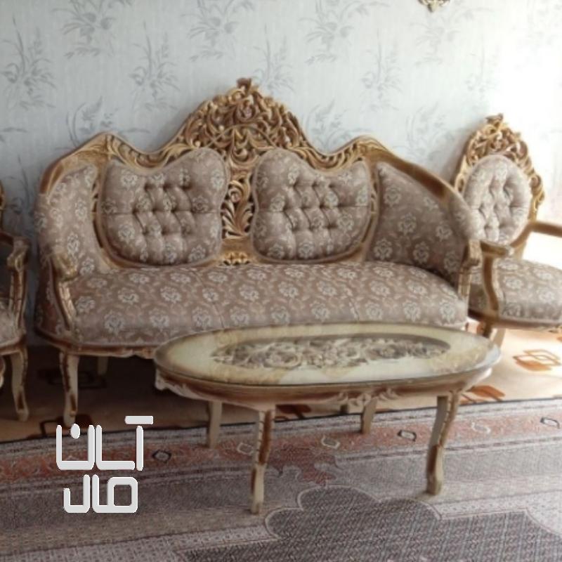 مبل سلطنتی