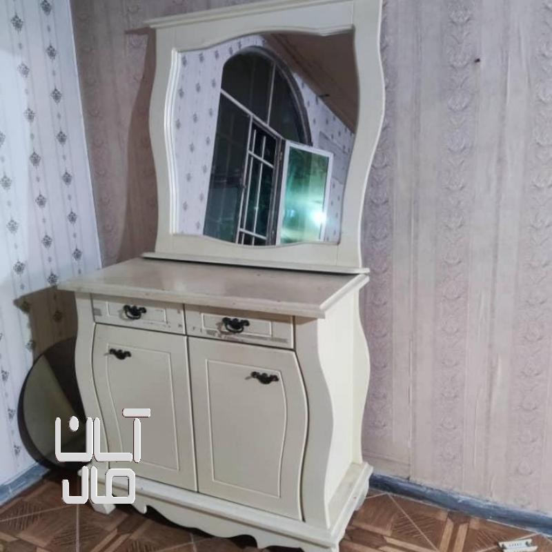 آینه کنسول