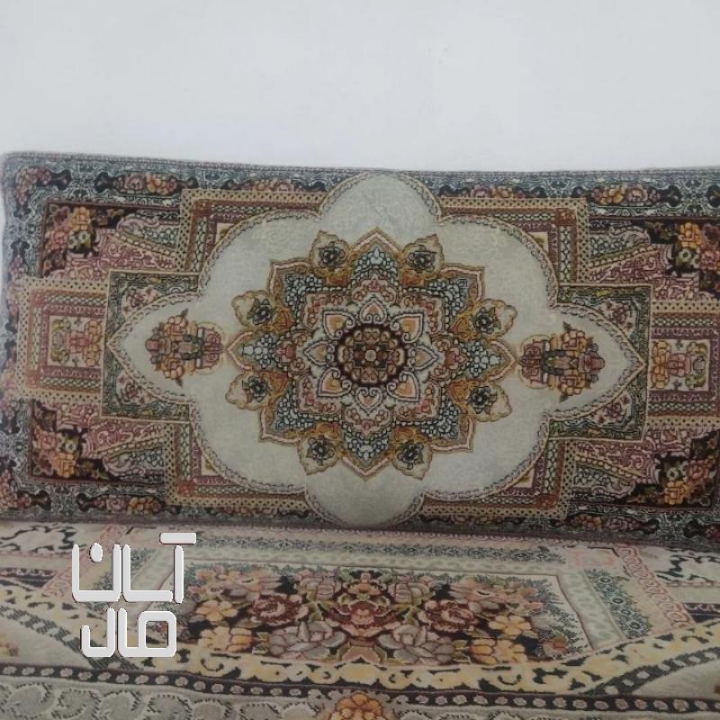 یک جفت پشتی