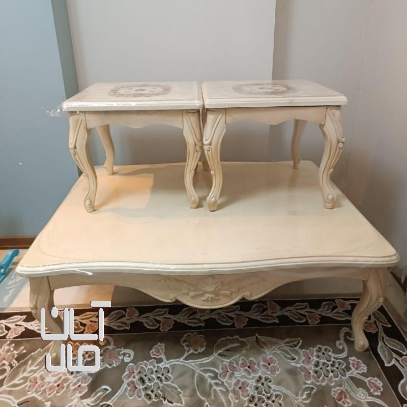 جلومبلی ومیز عسلی