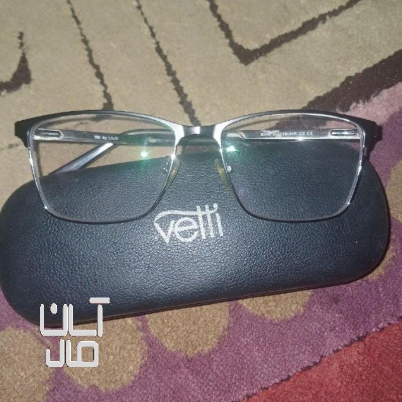 عینک طبی