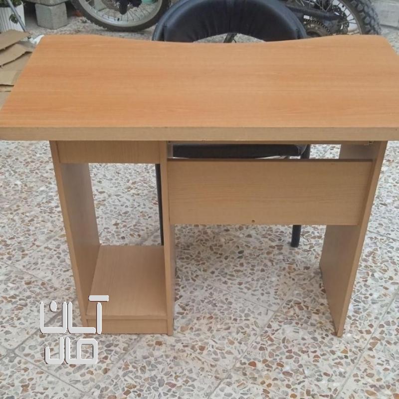 میز کامپیوتر