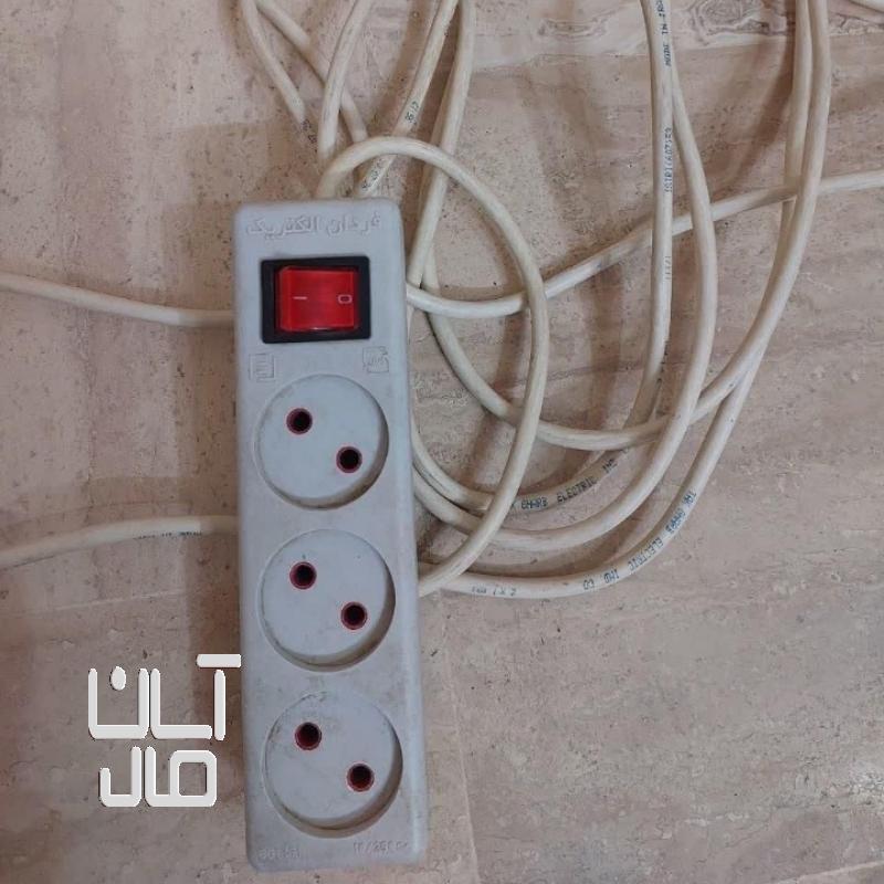 رابط برق سه پریز