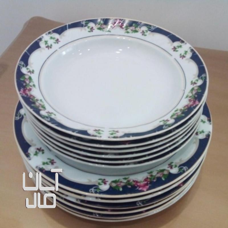 بشقاب چینی