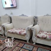 مبل راحتی و میز عسلی
