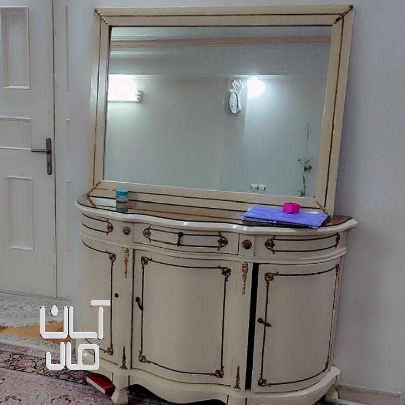 آینه کنسول