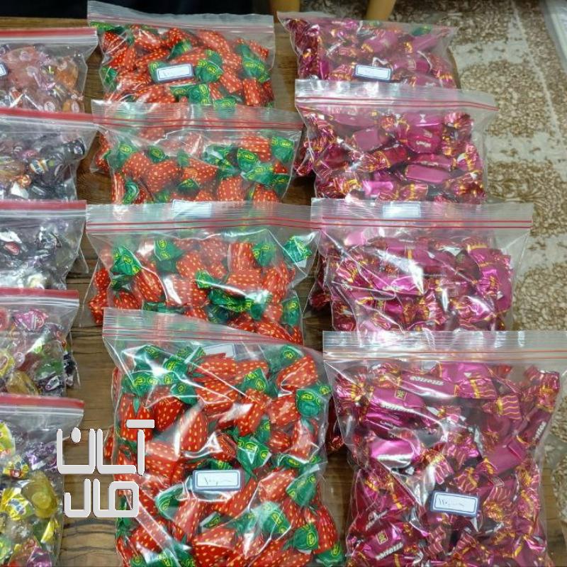 کشمش بادام زمینی تخمه خرماتنقلات وغیره