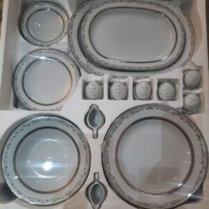 سرویس چینی ۱۲نفره مقصود