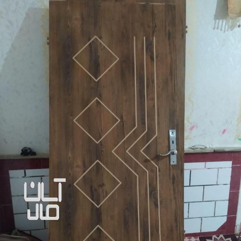 درب چوبی