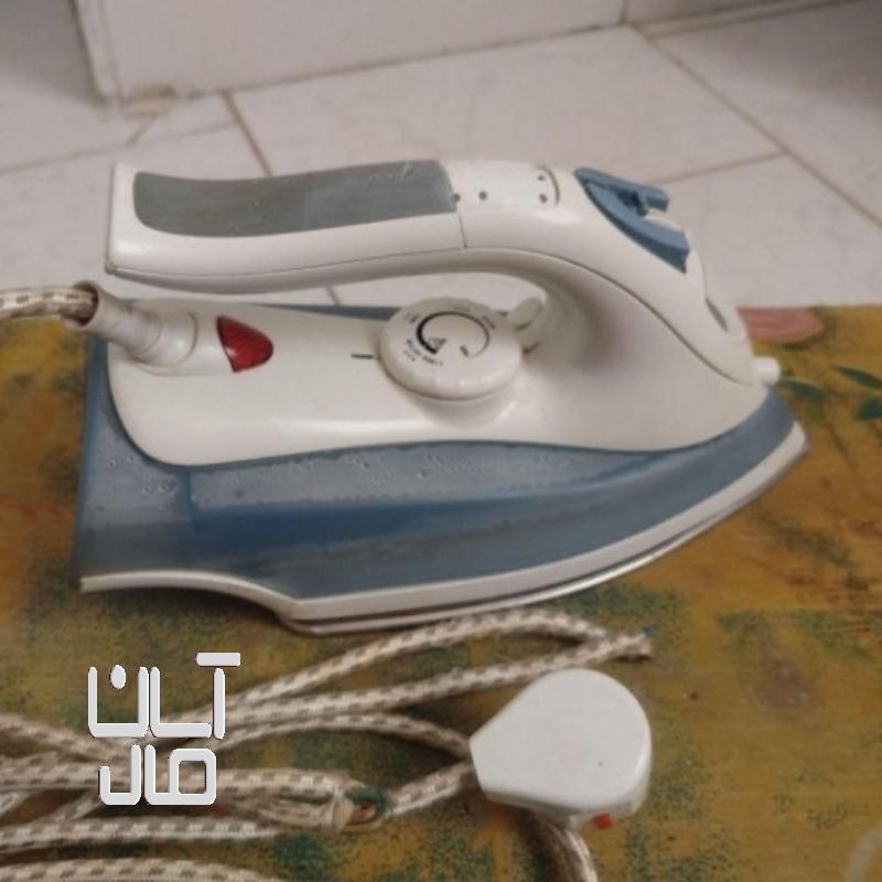 اتو بخار