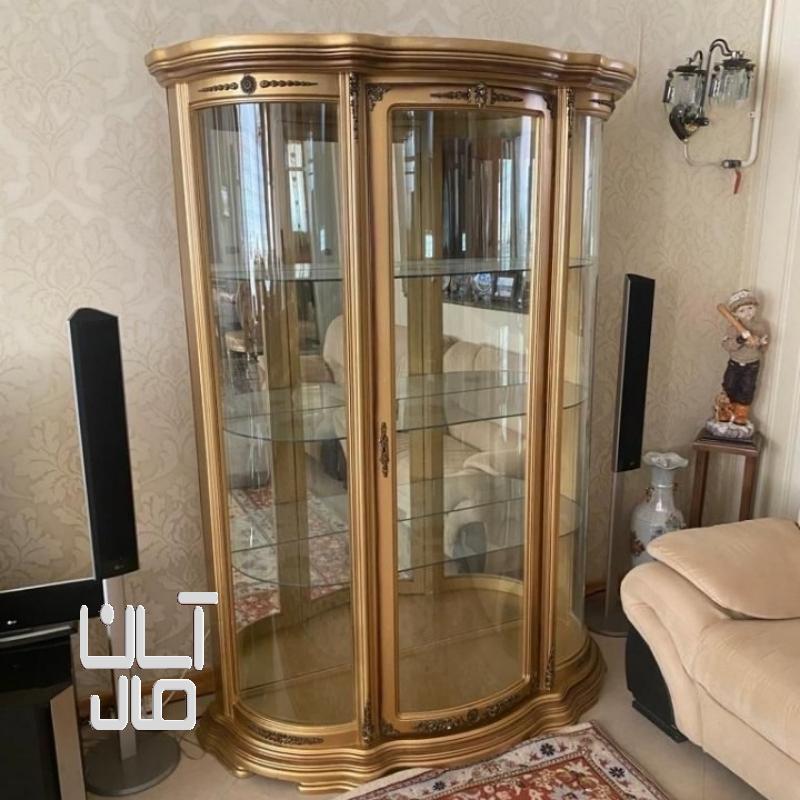 بوفه طلایی