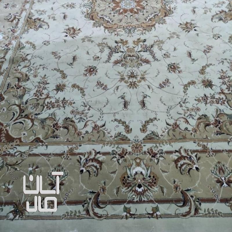 فرش ماشینی در حد نو