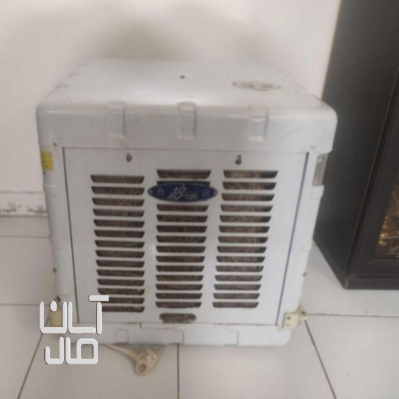 کولر آبی