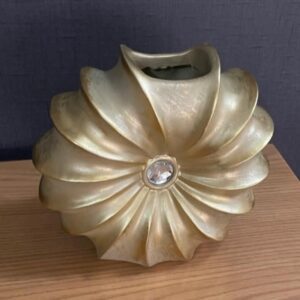 گلدان مینیمال