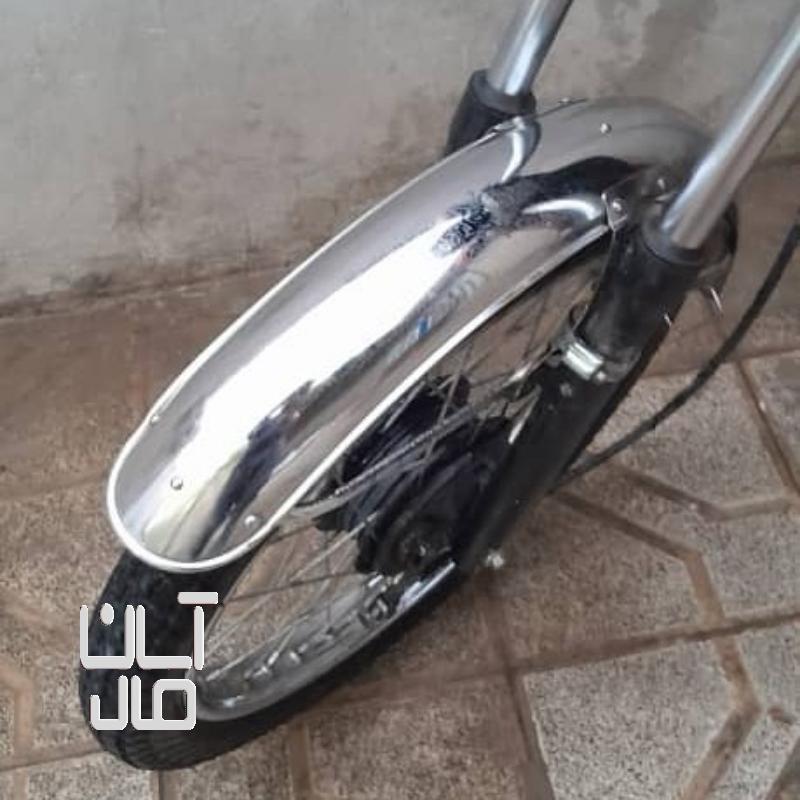 موتورسیکلت ۷۰ استارتی اتومات