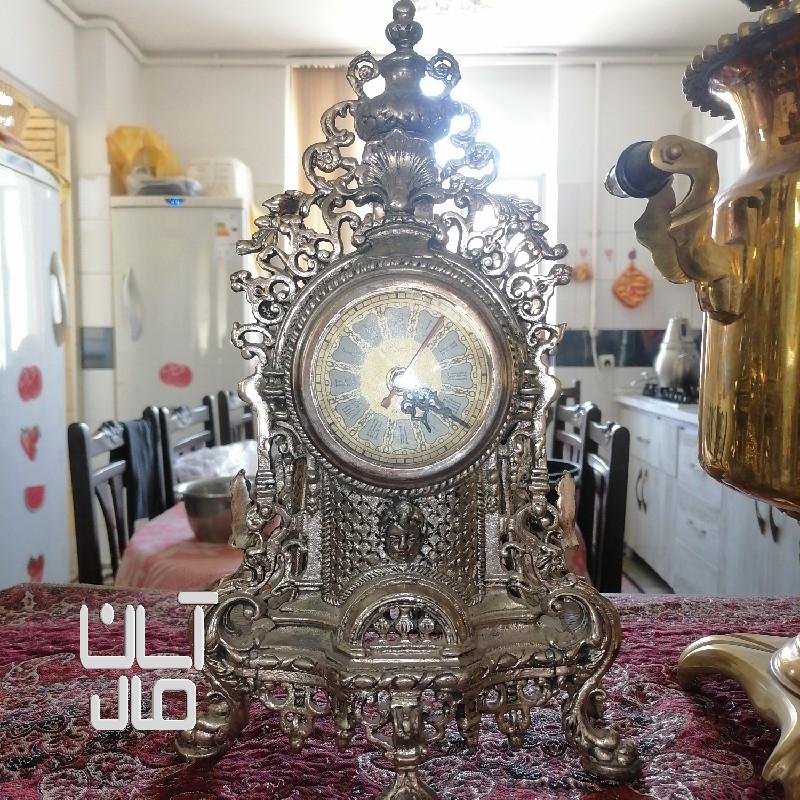 سماور برنزی 2 عدد ساعت برنزی