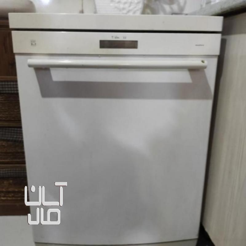 ماشین ظرفشویی
