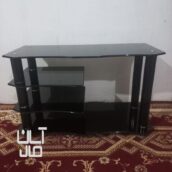 میز تلویزیون شیشه ای