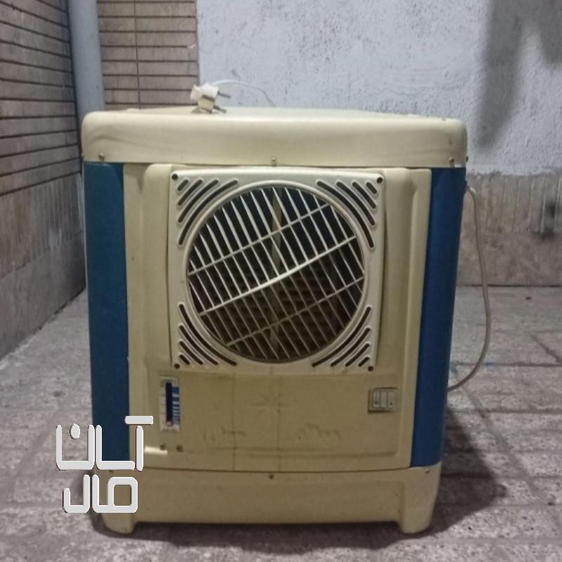 کولر آبی