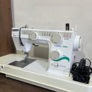 چرخ خیاطی پردیس