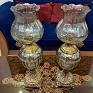 دوعدد شمعدان