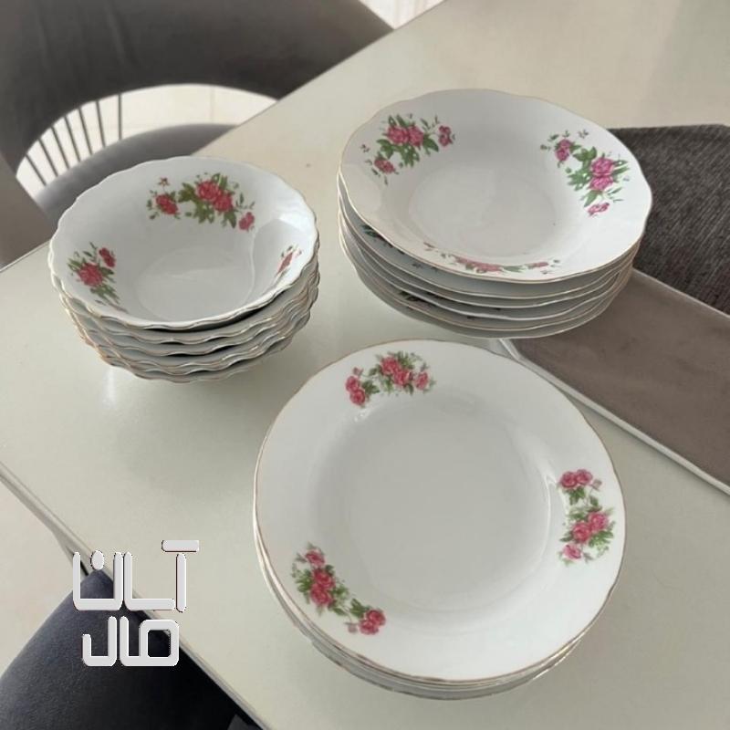 چینی گل سرخی