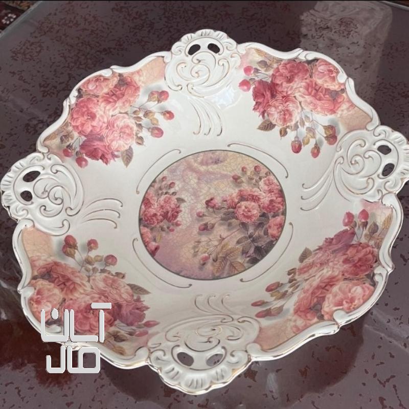 شیرینی خوری لمونژ