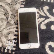 گوشی آیفون ۸