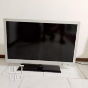 تلويزيون ۳۲اینچ ال سی دی