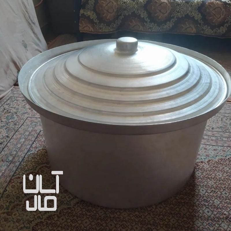 قابلمه آلومینیومی