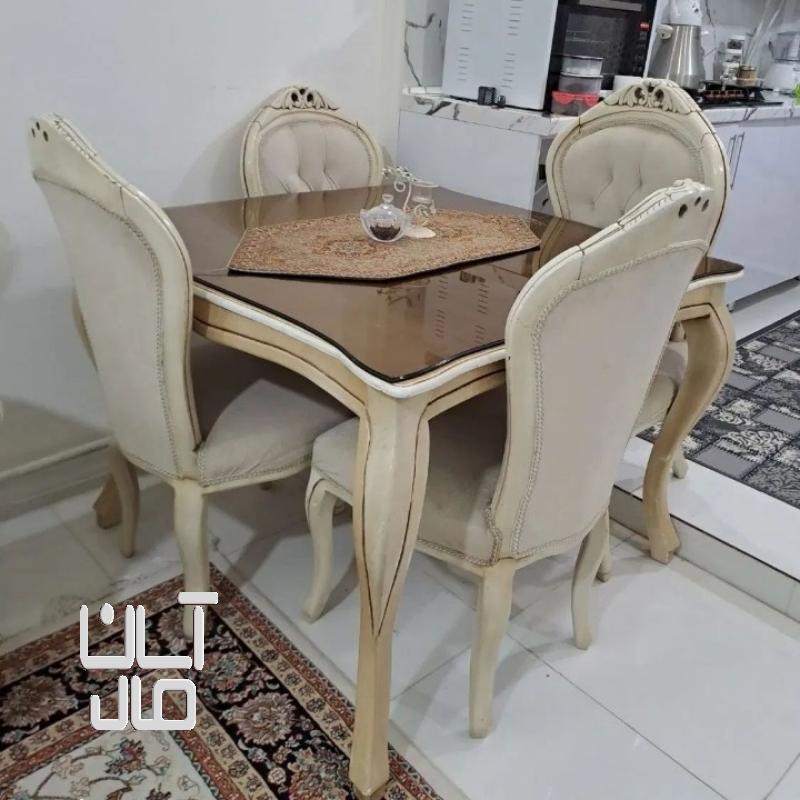 میز ناهارخوری ۴نفره